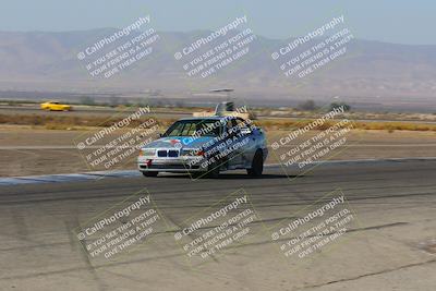 media/Oct-01-2022-24 Hours of Lemons (Sat) [[0fb1f7cfb1]]/10am (Front Straight)/